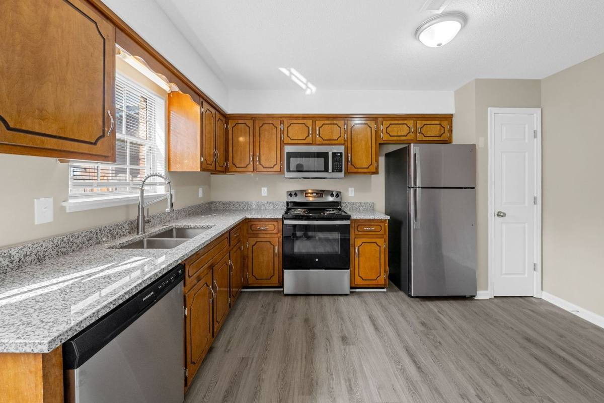 Apartment for rent at 240 Winters Court, Clarksville, TN 37043