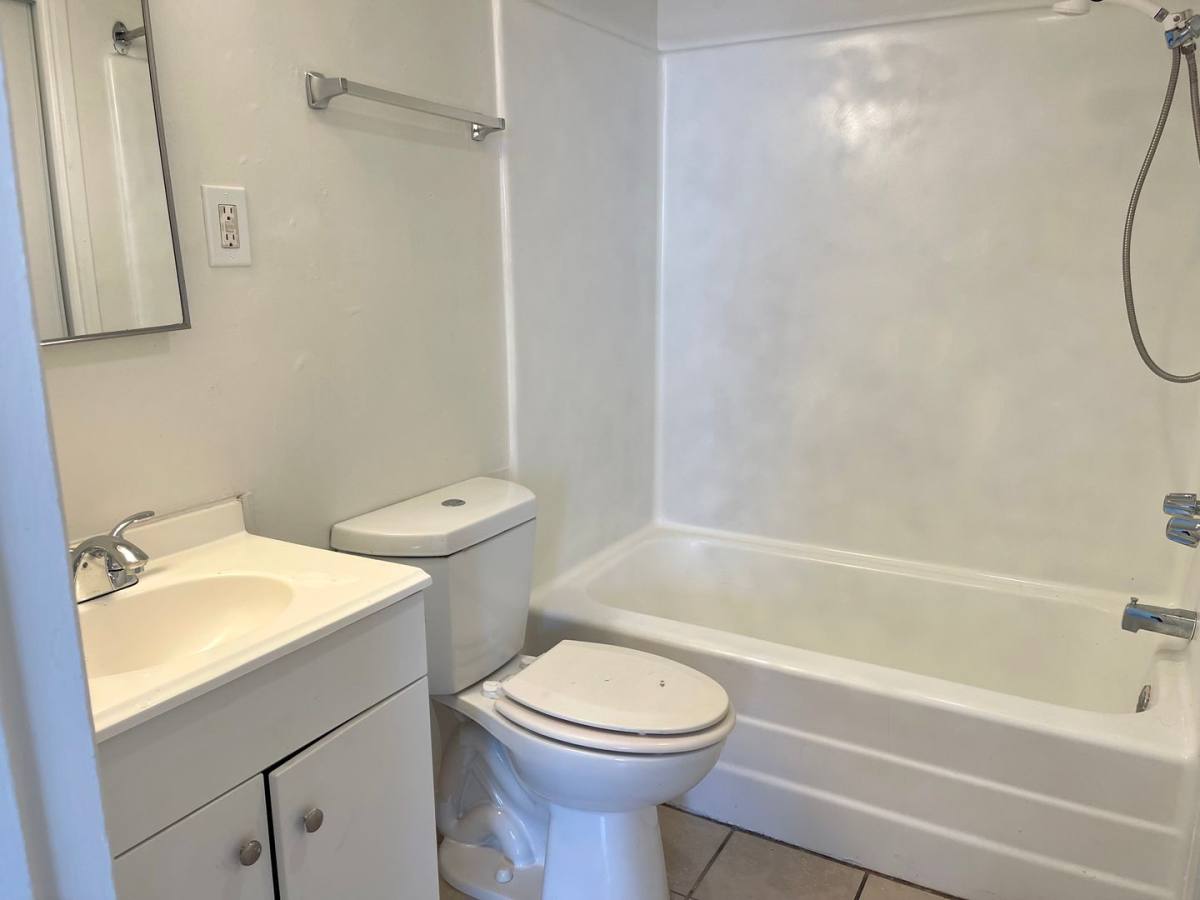 Apartment for rent at 606 Linden Court, Tehachapi, CA 93561