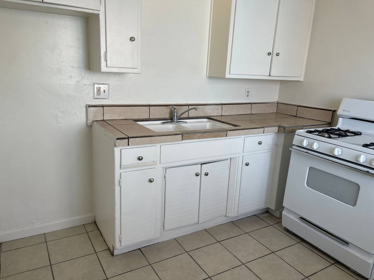 Apartment for rent at 606 Linden Court, Tehachapi, CA 93561