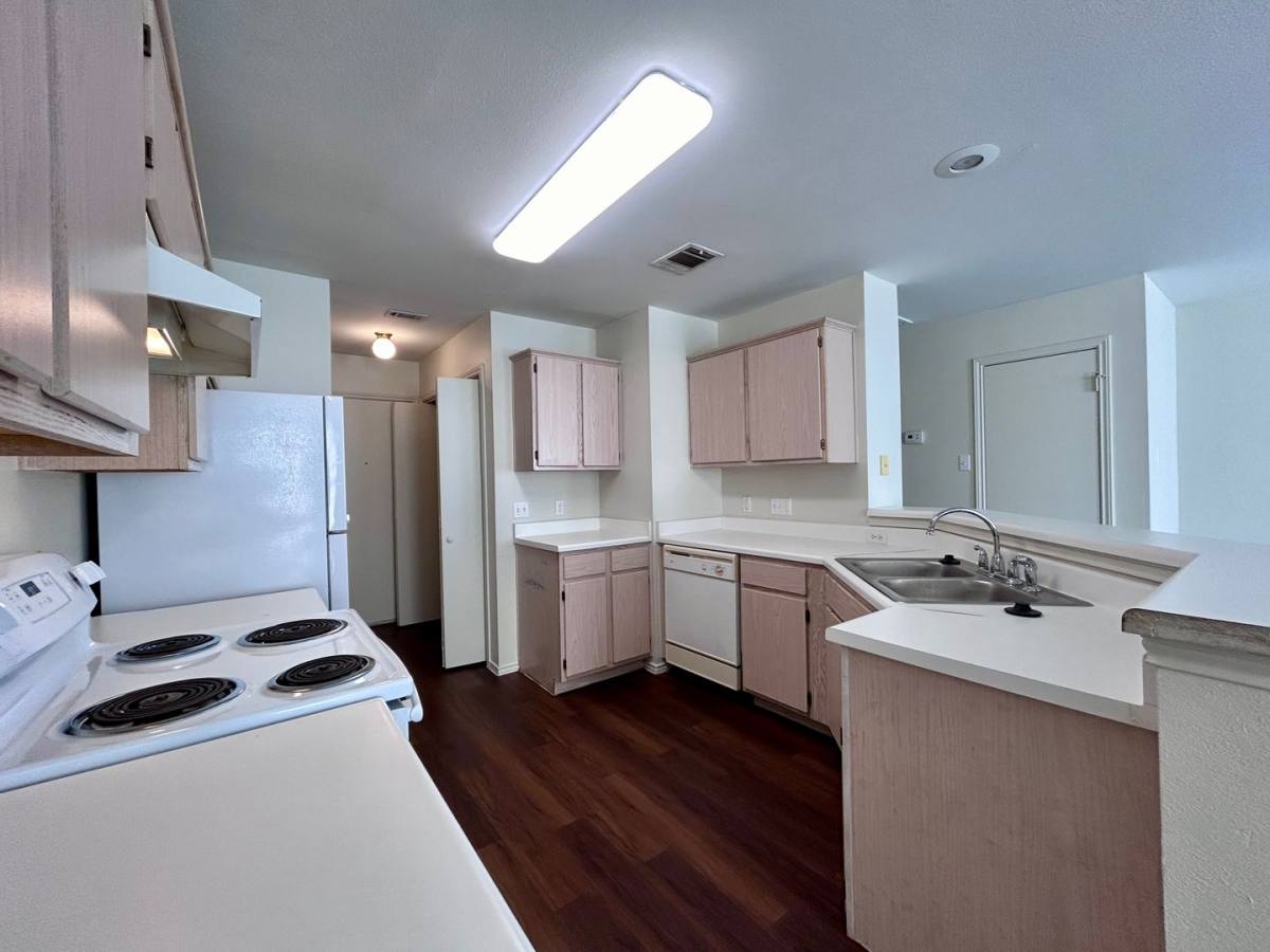 Apartment for rent at 9703 Nightjar Dr, Austin, TX 78748