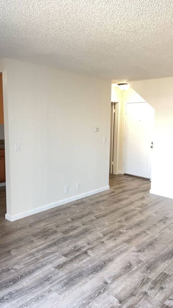 Apartment for rent at 537 Nevin Ave, Richmond, CA 94801