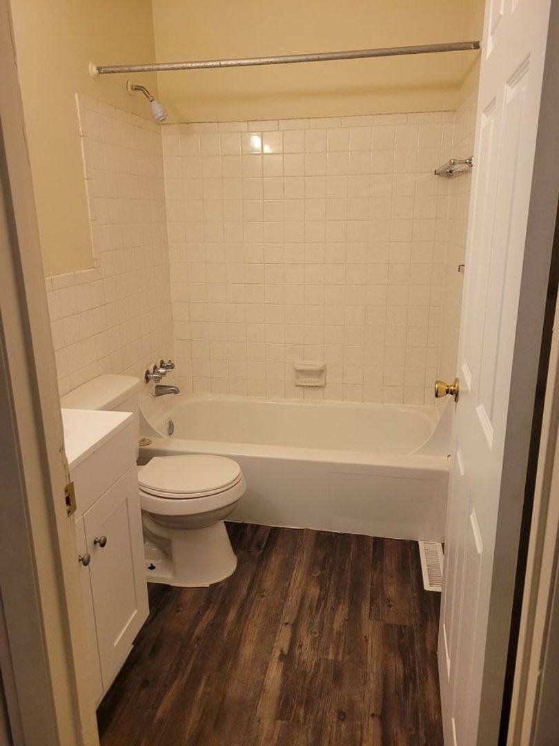 Townhouse for rent at 3231 N Talbot Ave, Erlanger, KY 41018