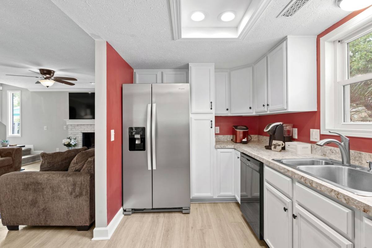Apartment for rent at 507C 2nd Ave N, North Myrtle Beach, SC 29582