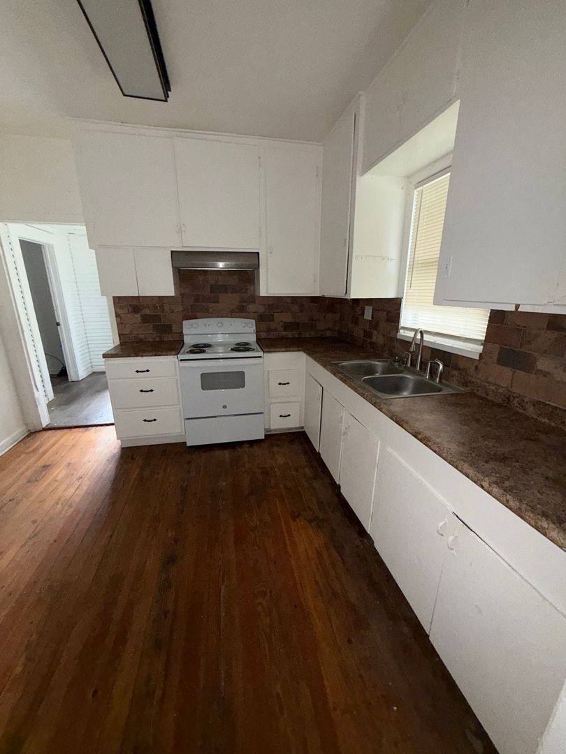 House for rent at 4210 Sullivan, Beaumont, TX 77705