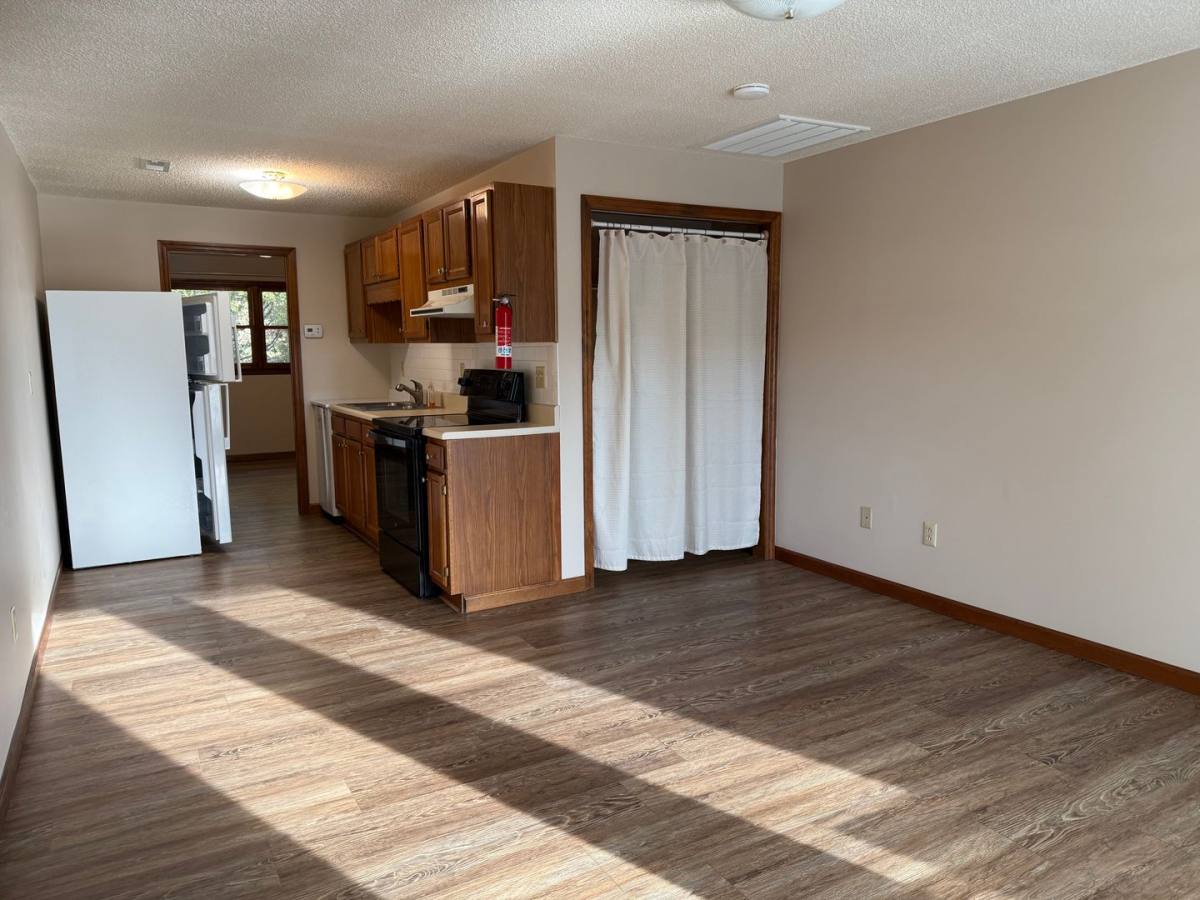 Apartment for rent at 404 W Jackson Blvd, Jonesborough, TN 37659