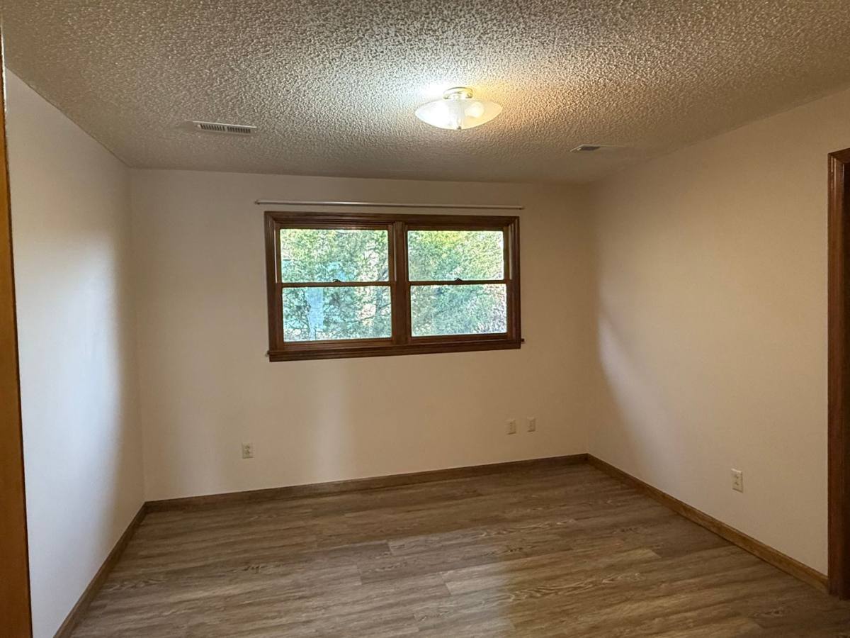 Apartment for rent at 404 W Jackson Blvd, Jonesborough, TN 37659