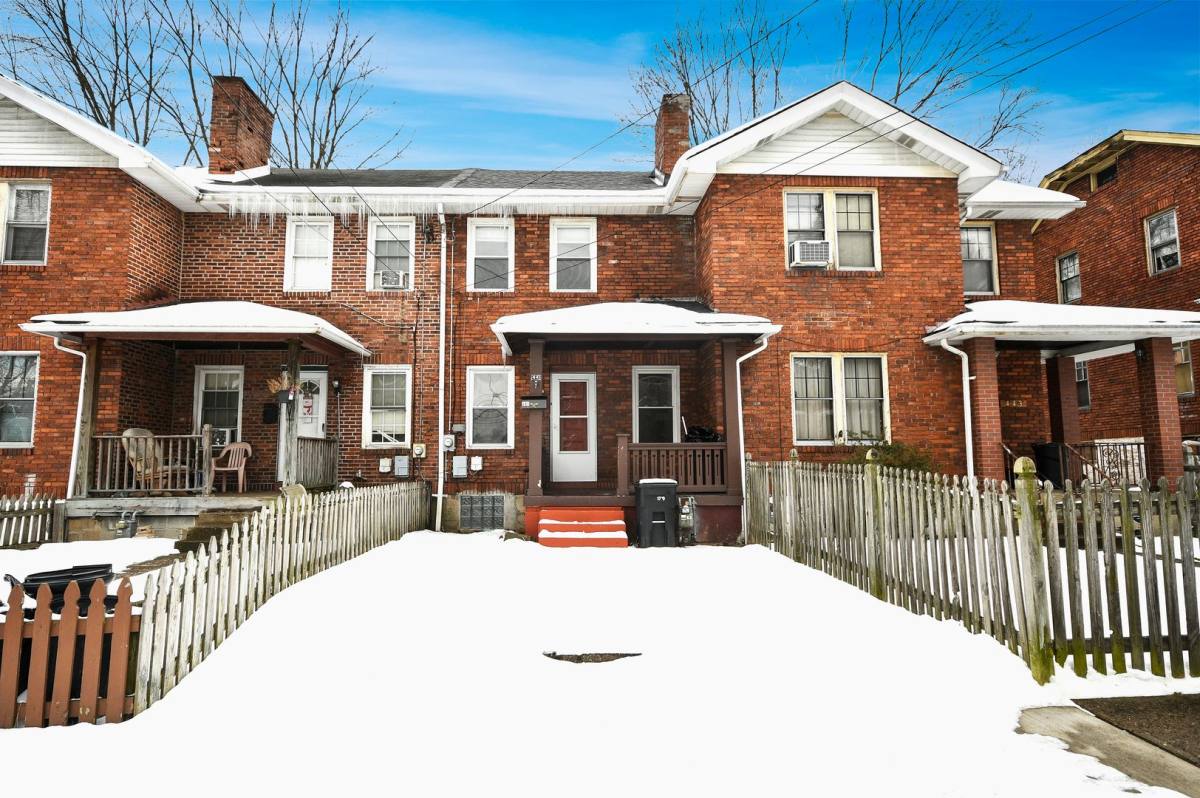 House for rent at 441 Ohio Ave, Clairton, PA 15025