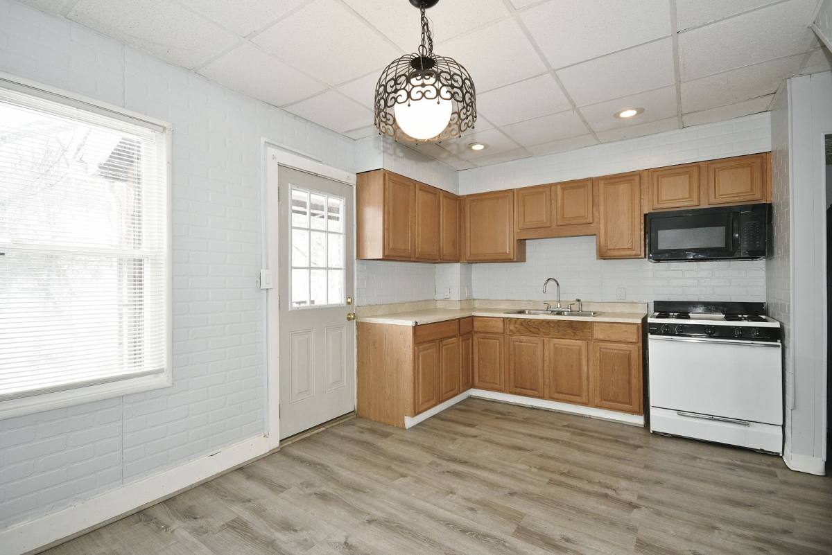 House for rent at 441 Ohio Ave, Clairton, PA 15025