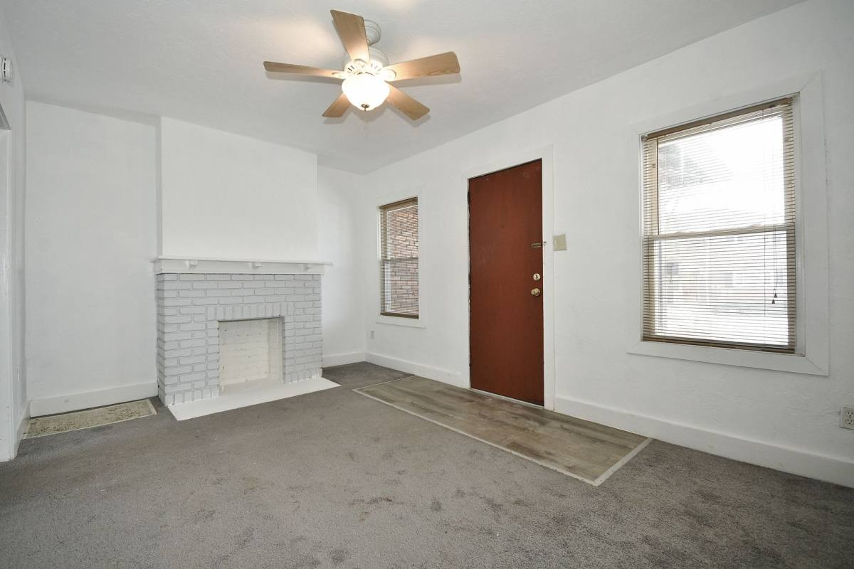 House for rent at 441 Ohio Ave, Clairton, PA 15025