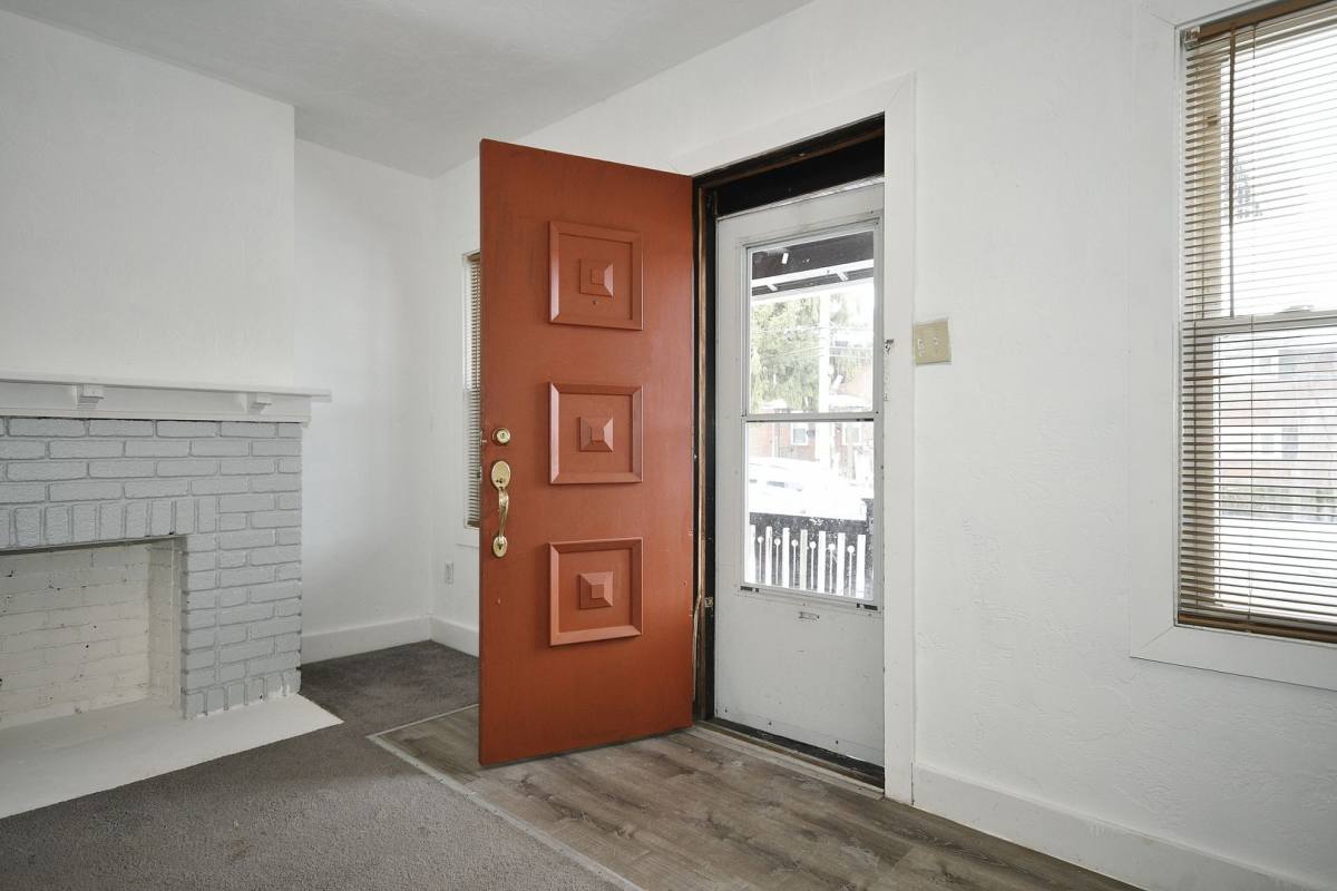 House for rent at 441 Ohio Ave, Clairton, PA 15025