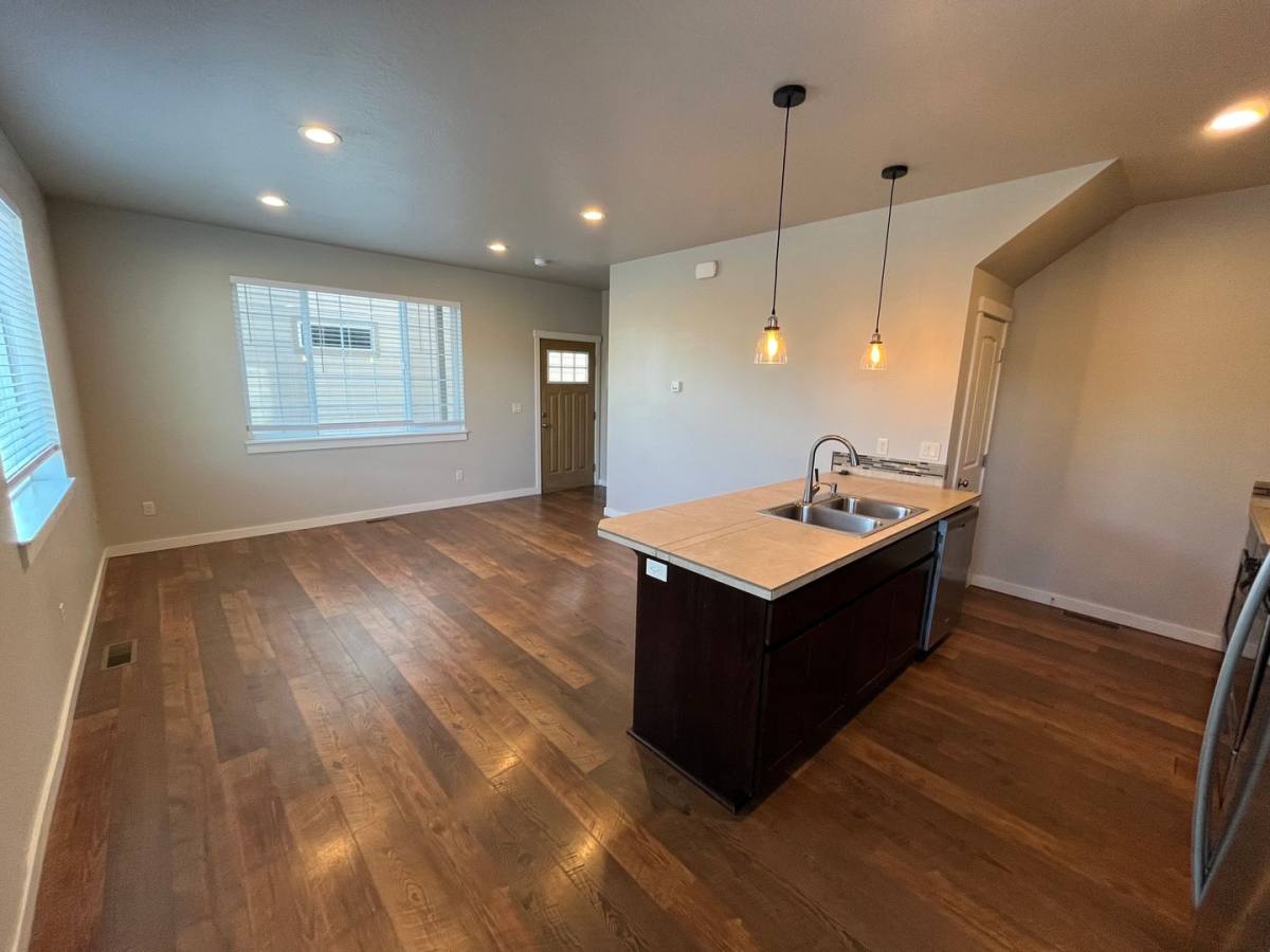 Townhouse for rent at 63159 NE De Haviland St, Bend, OR 97701