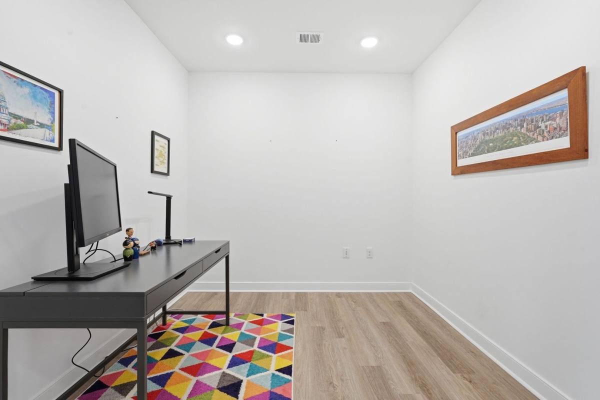 Condo for rent at 21950 Garganey Terrace, Ashburn, VA 20147