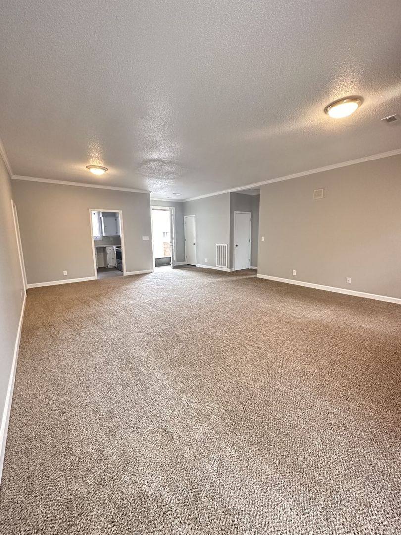 Apartment for rent at 208 Forest View Court, Winston Salem, NC 27104
