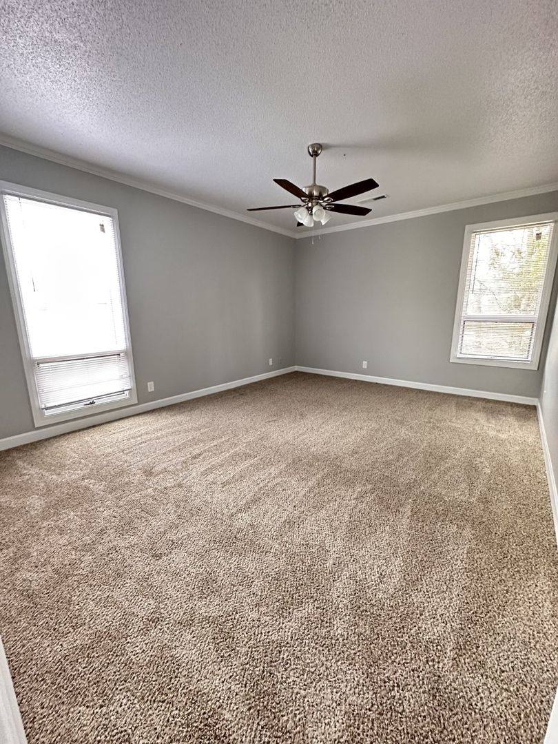 Apartment for rent at 208 Forest View Court, Winston Salem, NC 27104