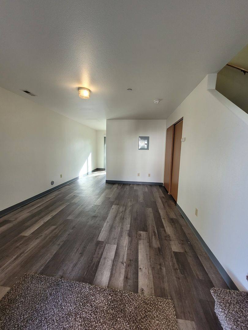 Apartment for rent at 1830 W Crouse St, Moses Lake, WA 98837