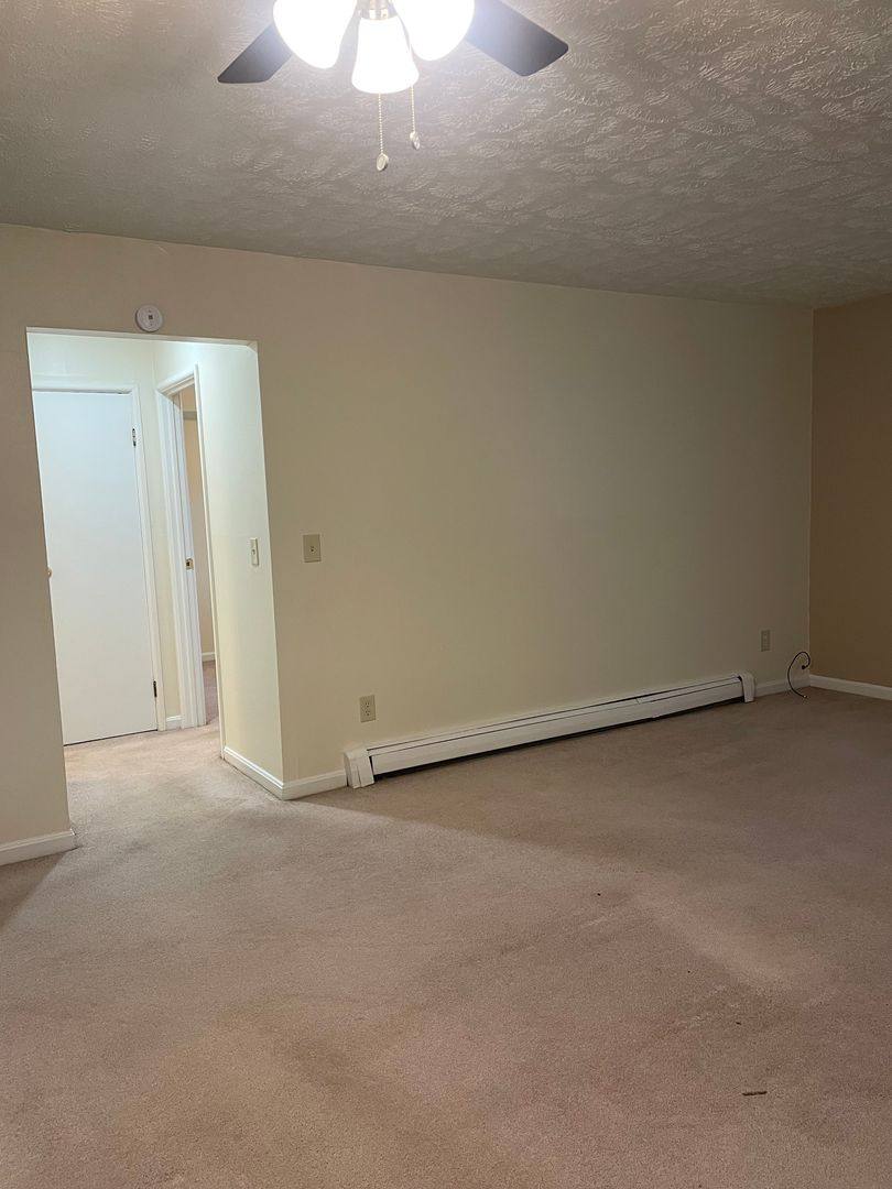 Apartment for rent at 333 Maplewood Dr, Cortland, OH 44410