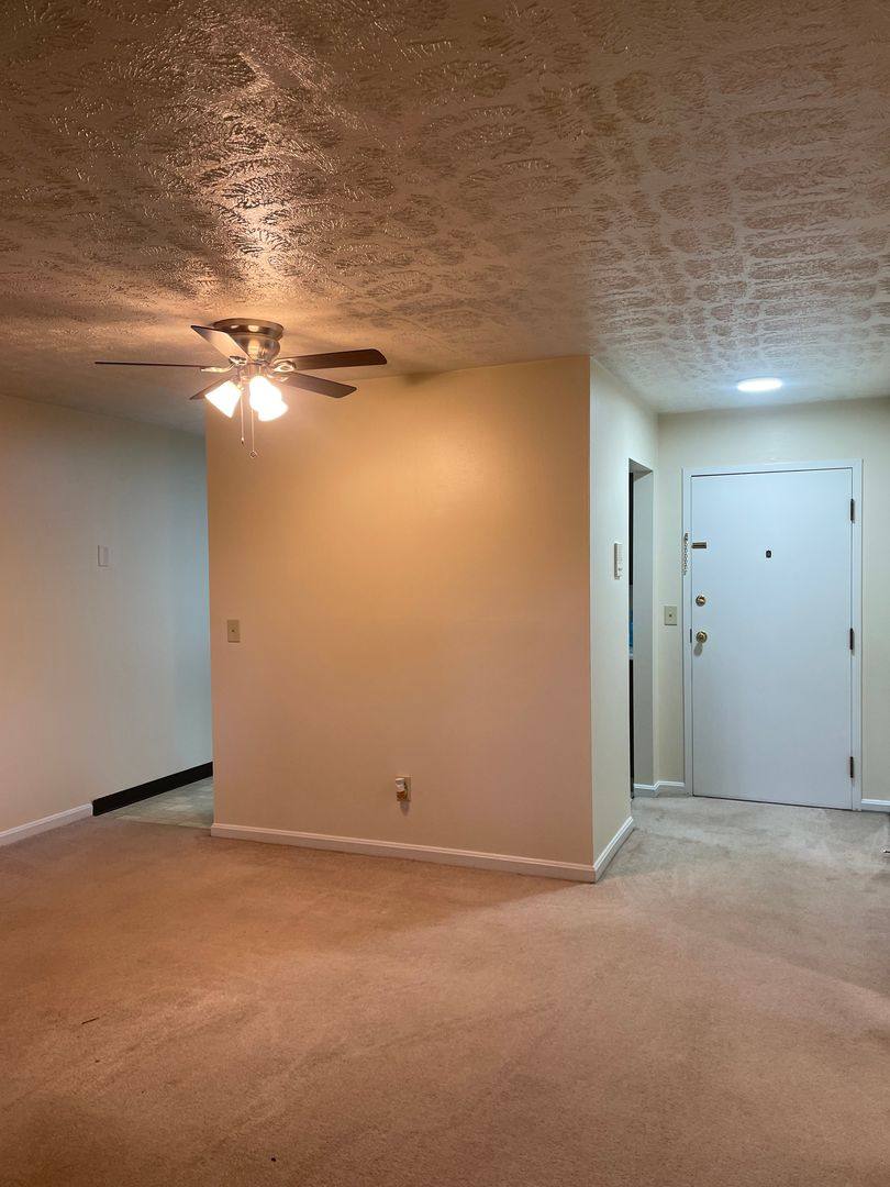 Apartment for rent at 333 Maplewood Dr, Cortland, OH 44410
