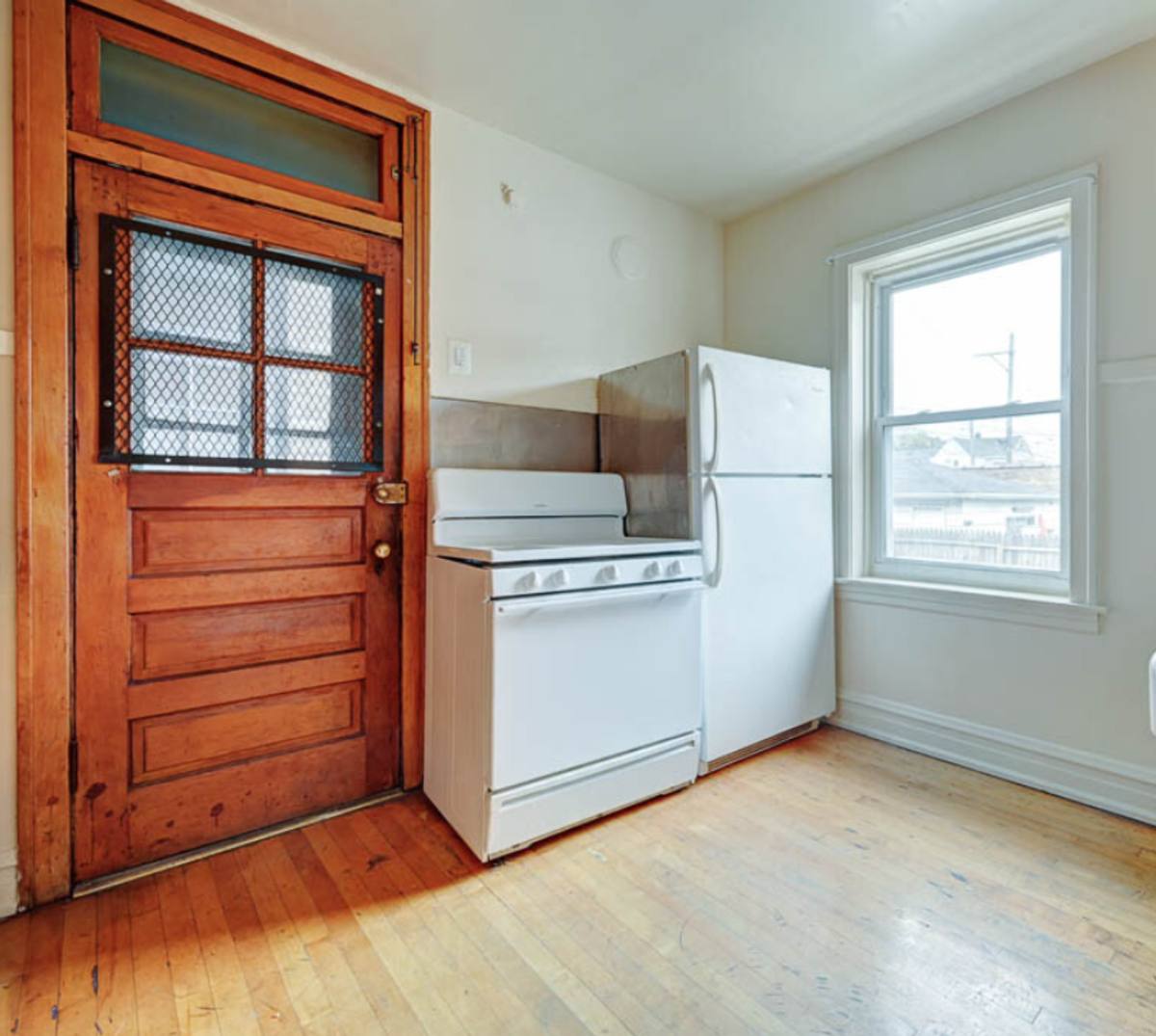 Apartment for rent at 2457-59 N Central Ave -5555-5559 W Altgeld St, Chicago, IL 60639