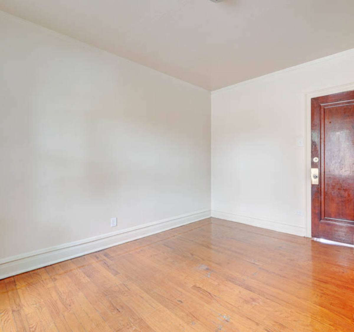 Apartment for rent at 2457-59 N Central Ave -5555-5559 W Altgeld St, Chicago, IL 60639