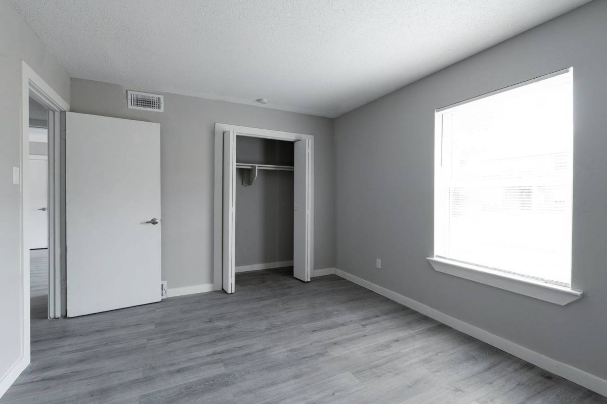 Apartment for rent at 3167 Ashwood St, Memphis, TN 38118