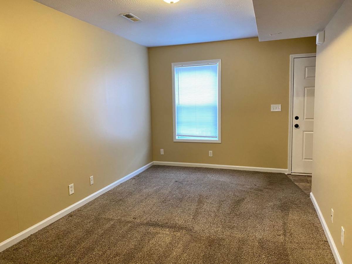 Apartment for rent at 803 Golf View Place, Clarksville, TN 37043