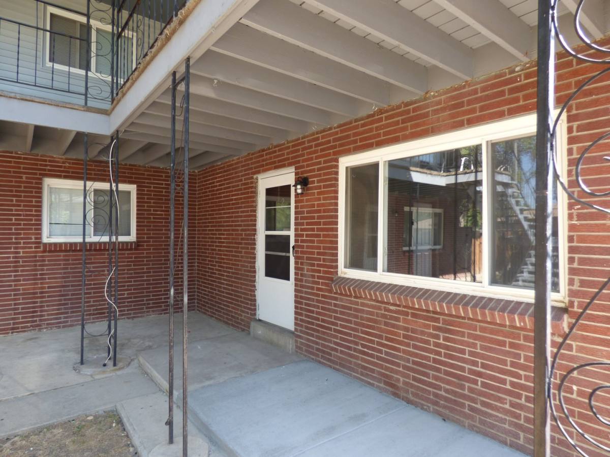 Apartment for rent at 8967 W 54th Place, Arvada, CO 80002