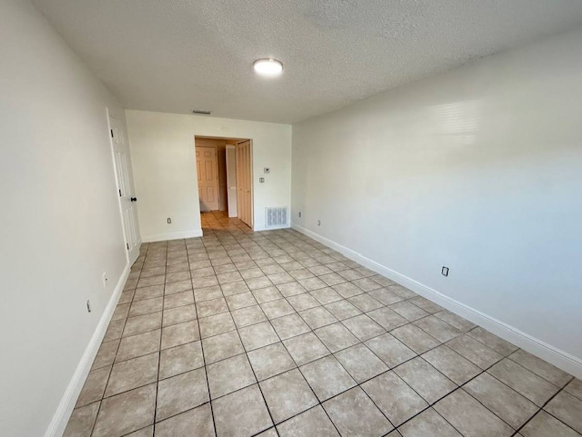 Townhouse for rent at 137 Garden Dr, Winter Springs, FL 32708