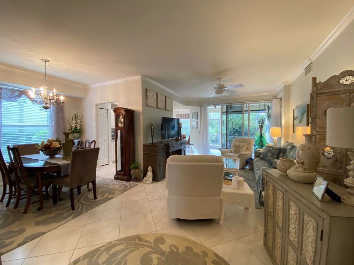 Apartment for rent at 1455 Tiffany Lane, Naples, FL 34105