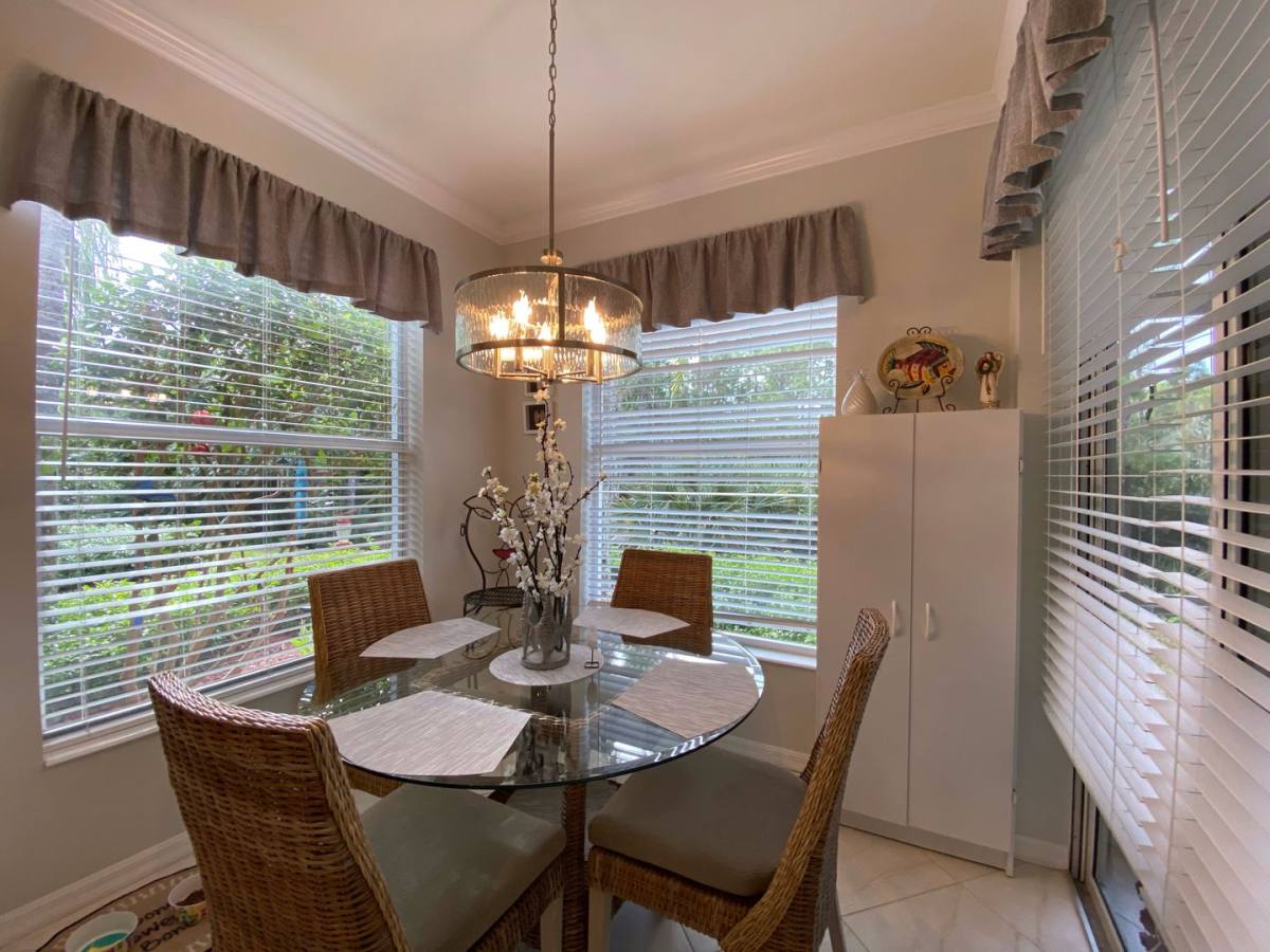 Apartment for rent at 1455 Tiffany Lane, Naples, FL 34105