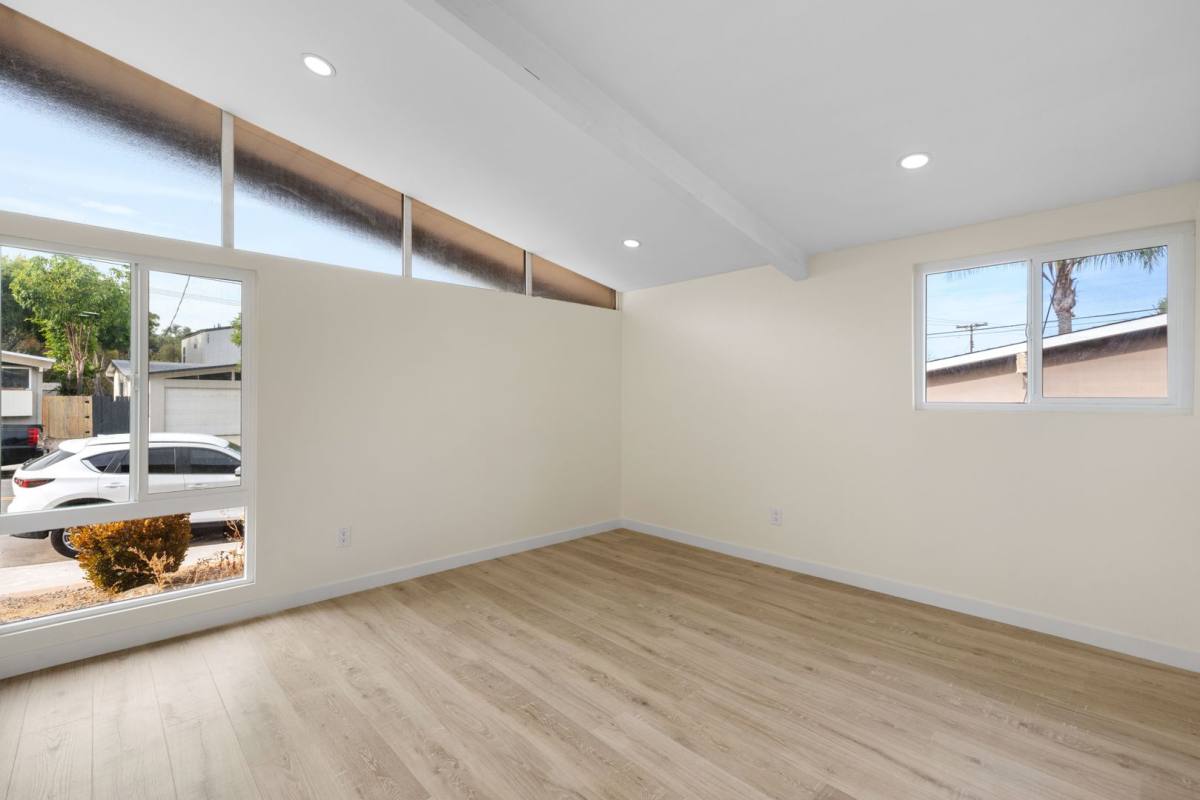 House for rent at 5410 Baja Dr, San Diego, CA 92115