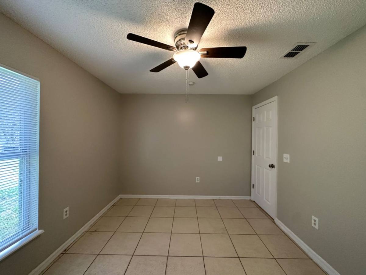 House for rent at 1123 Doncaster Court, Kissimmee, FL 34758