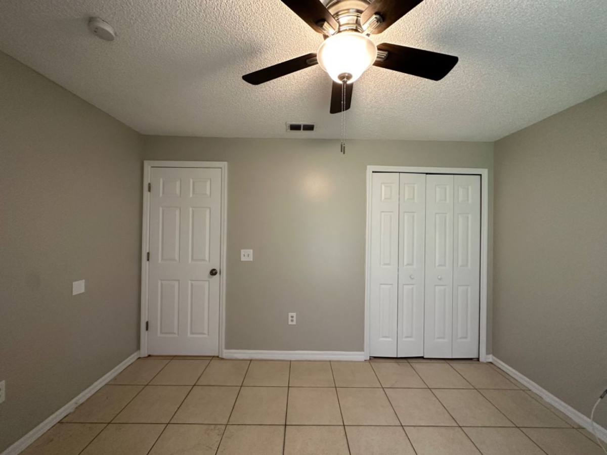 House for rent at 1123 Doncaster Court, Kissimmee, FL 34758