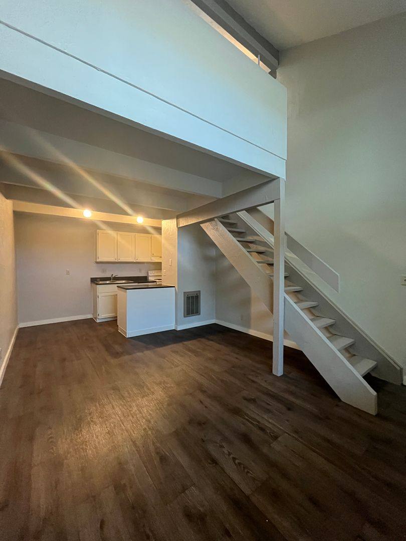 Apartment for rent at 95 W 15th, Eugene, OR 97401