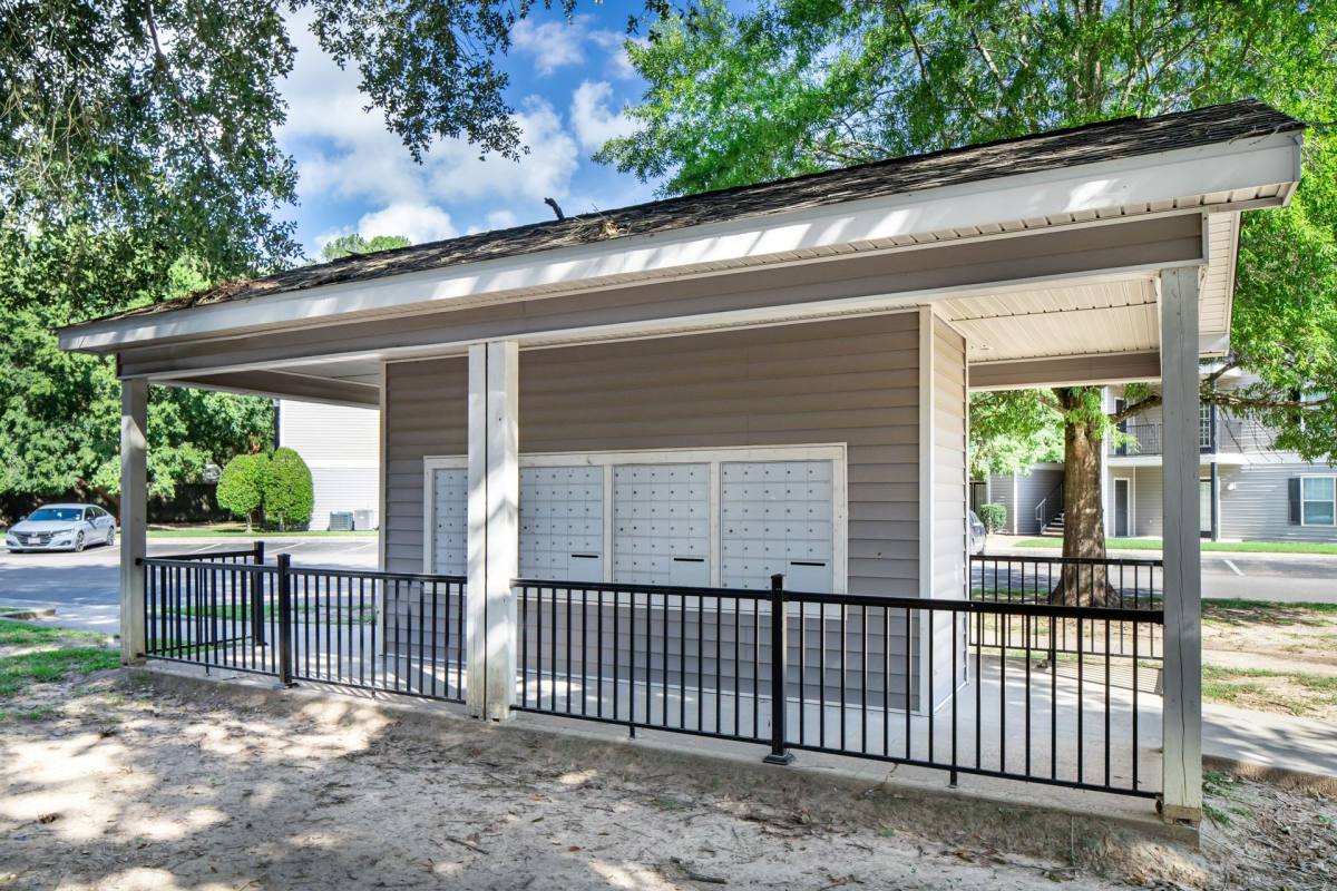 Apartment for rent at 1901 Lafayette St, Gretna, LA 70056