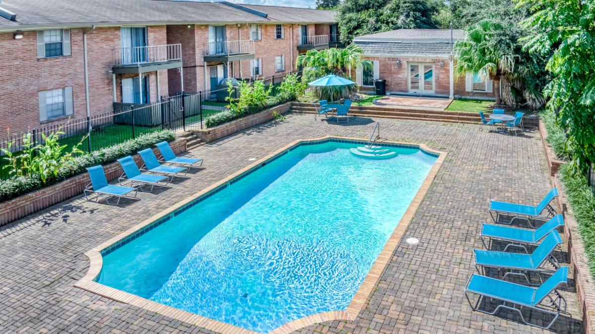 Apartment for rent at 1901 Lafayette St, Gretna, LA 70056