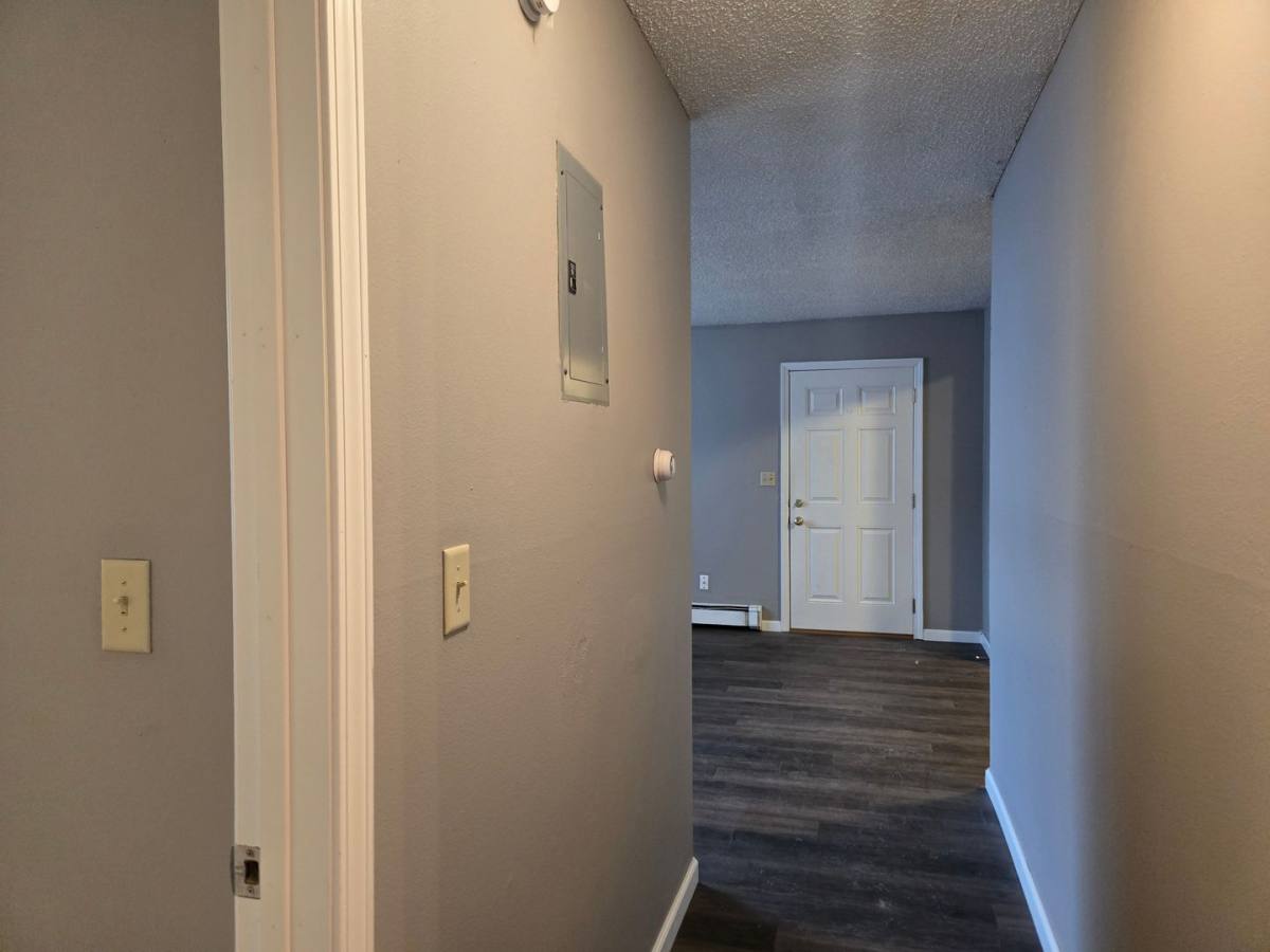 Apartment for rent at 902 N Dodge St, Iowa City, IA 52245