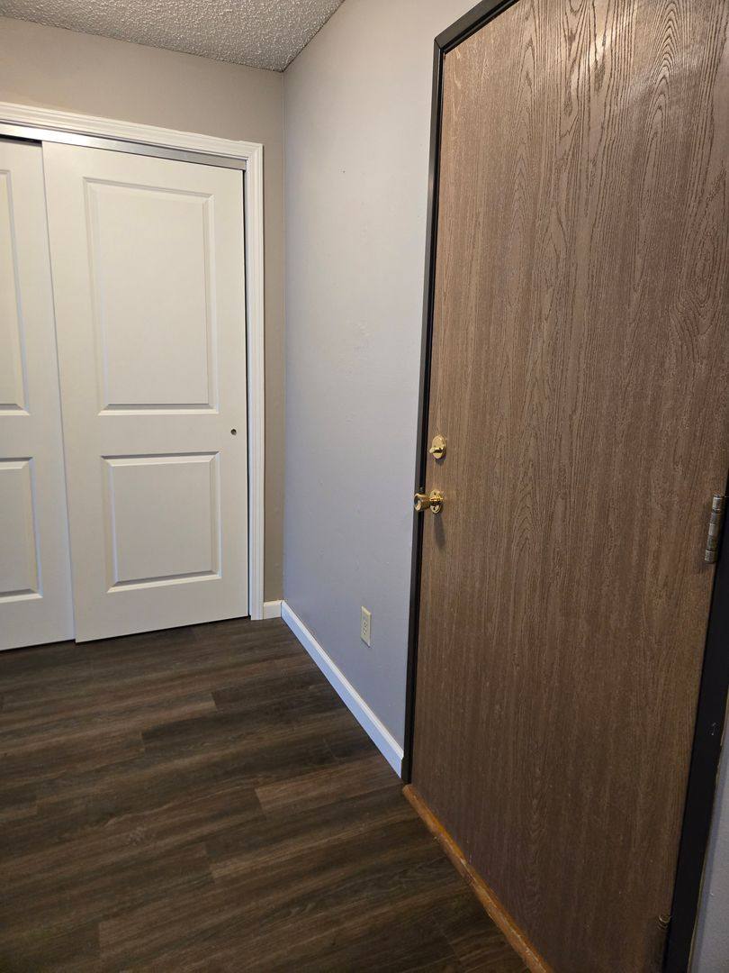 Apartment for rent at 902 N Dodge St, Iowa City, IA 52245