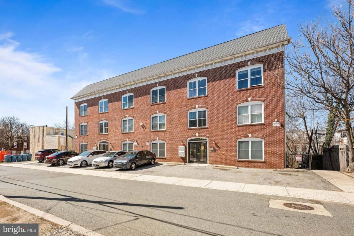 Apartment for rent at 709 Windsor St, Wilmington, DE 19801