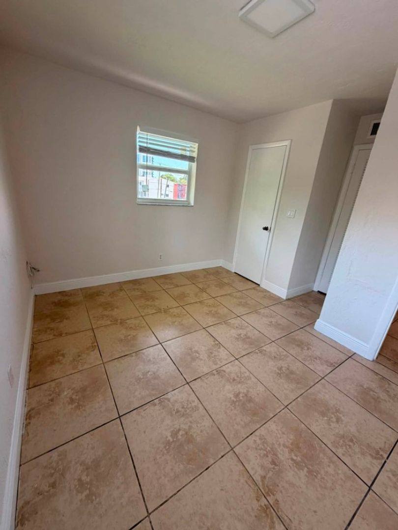 Apartment for rent at 224 SW 4 Ave, Miami, FL 33130