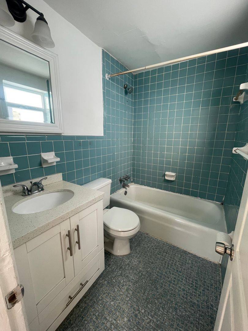 Apartment for rent at 224 SW 4 Ave, Miami, FL 33130