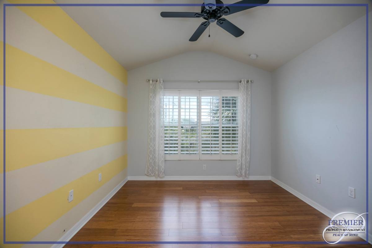 Townhouse for rent at 16097 Ravina Way, Naples, FL 34110