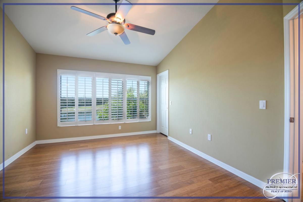 Townhouse for rent at 16097 Ravina Way, Naples, FL 34110