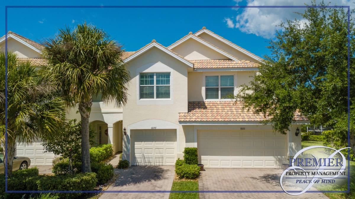 Townhouse for rent at 16097 Ravina Way, Naples, FL 34110