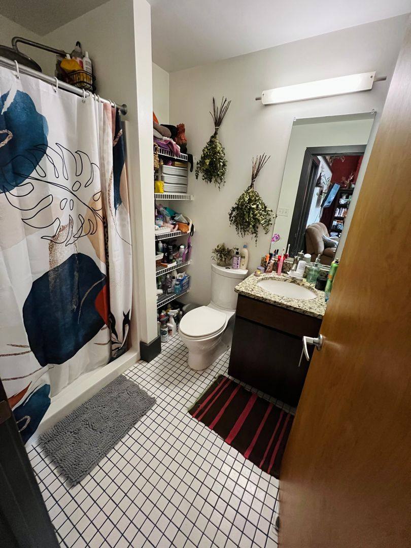 Apartment for rent at 5 W Marshall St, Richmond, VA 23220