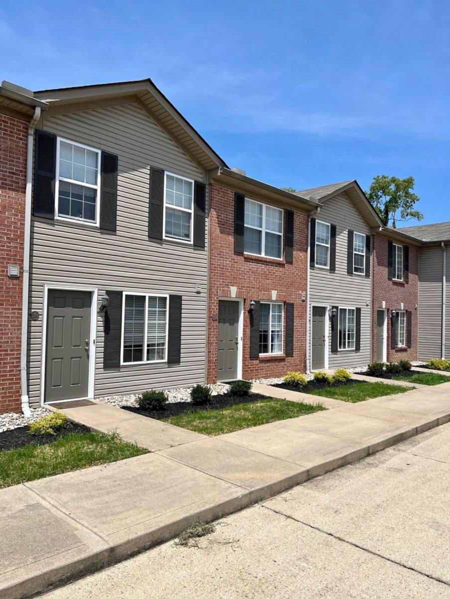 Townhouse for rent at 634 Spille Court, Ft Mitchell, KY 41017