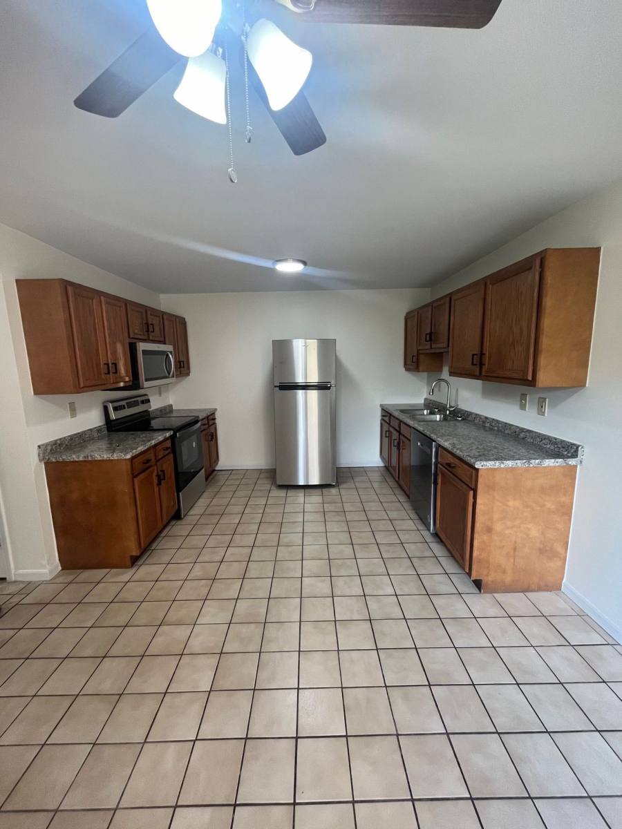 Townhouse for rent at 634 Spille Court, Ft Mitchell, KY 41017