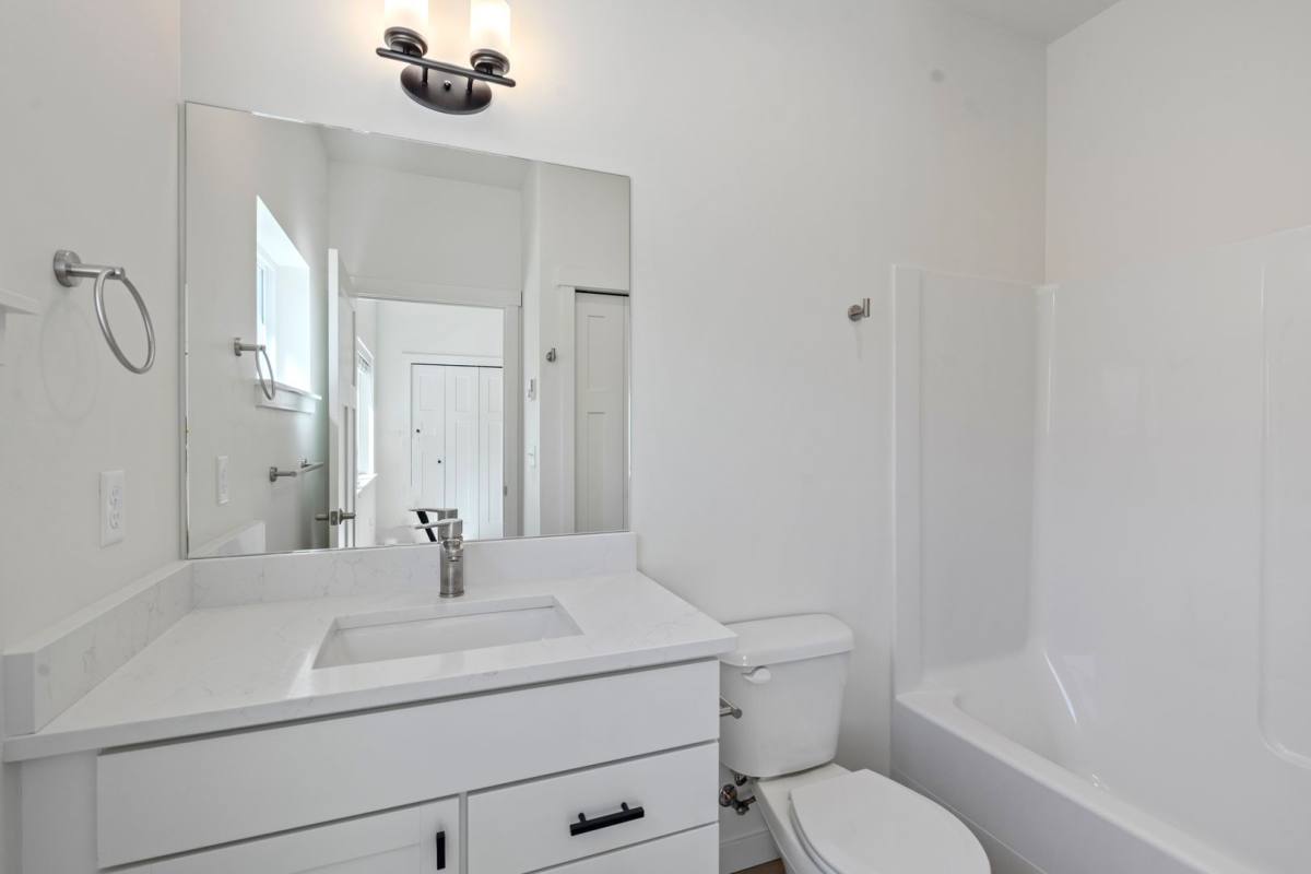 Townhouse for rent at 4000 Dewey Rd, Bellingham, WA 98226