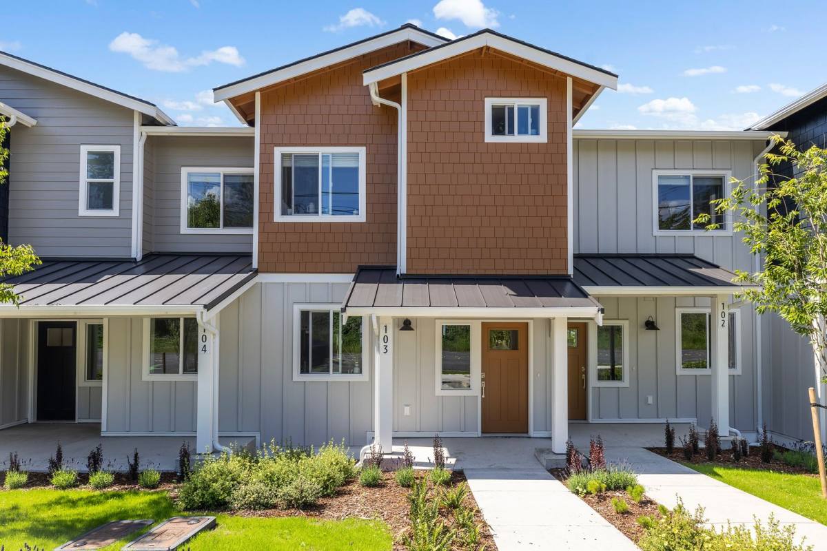 Townhouse for rent at 4000 Dewey Rd, Bellingham, WA 98226