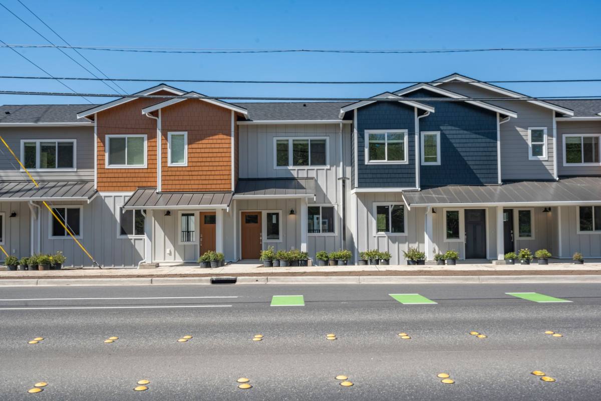 Townhouse for rent at 4000 Dewey Rd, Bellingham, WA 98226