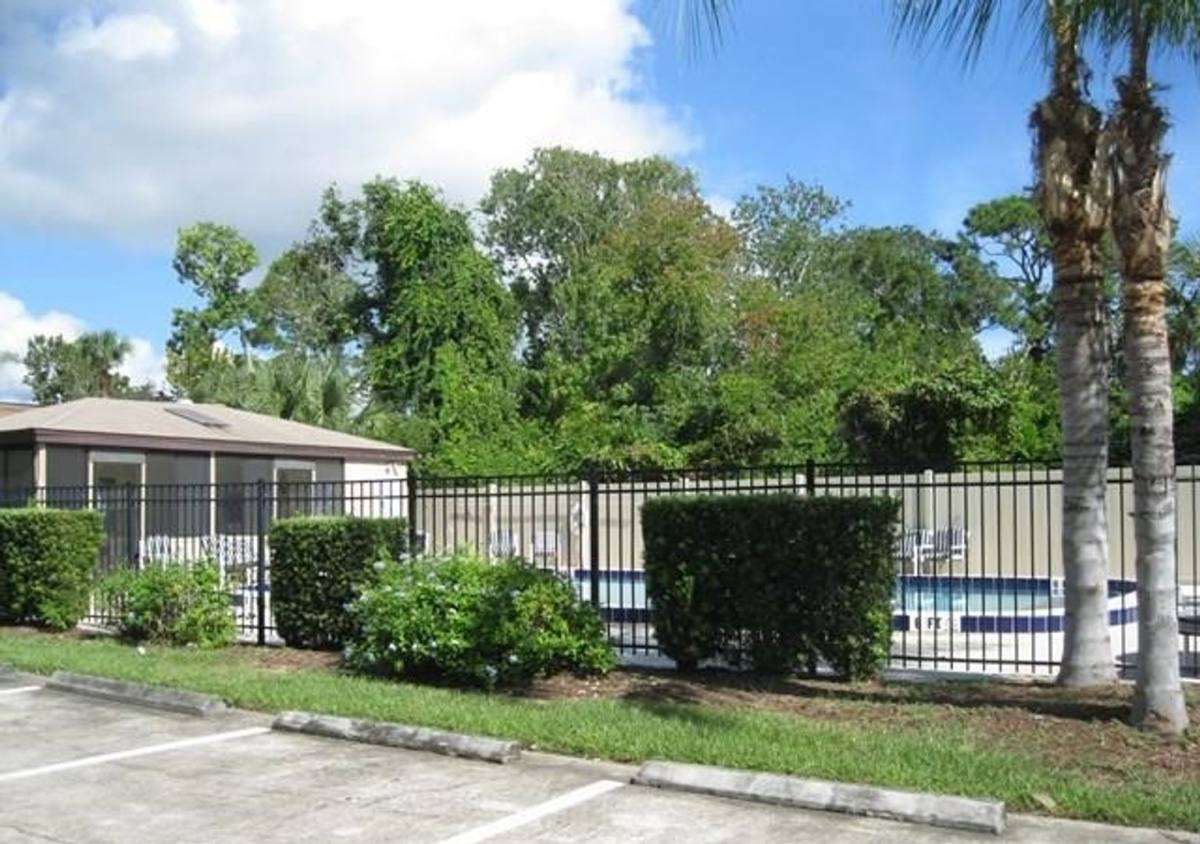 Apartment for rent at 54 Forest Rd, Flagler Beach, FL 32136
